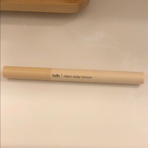 New billion dollar brow duo